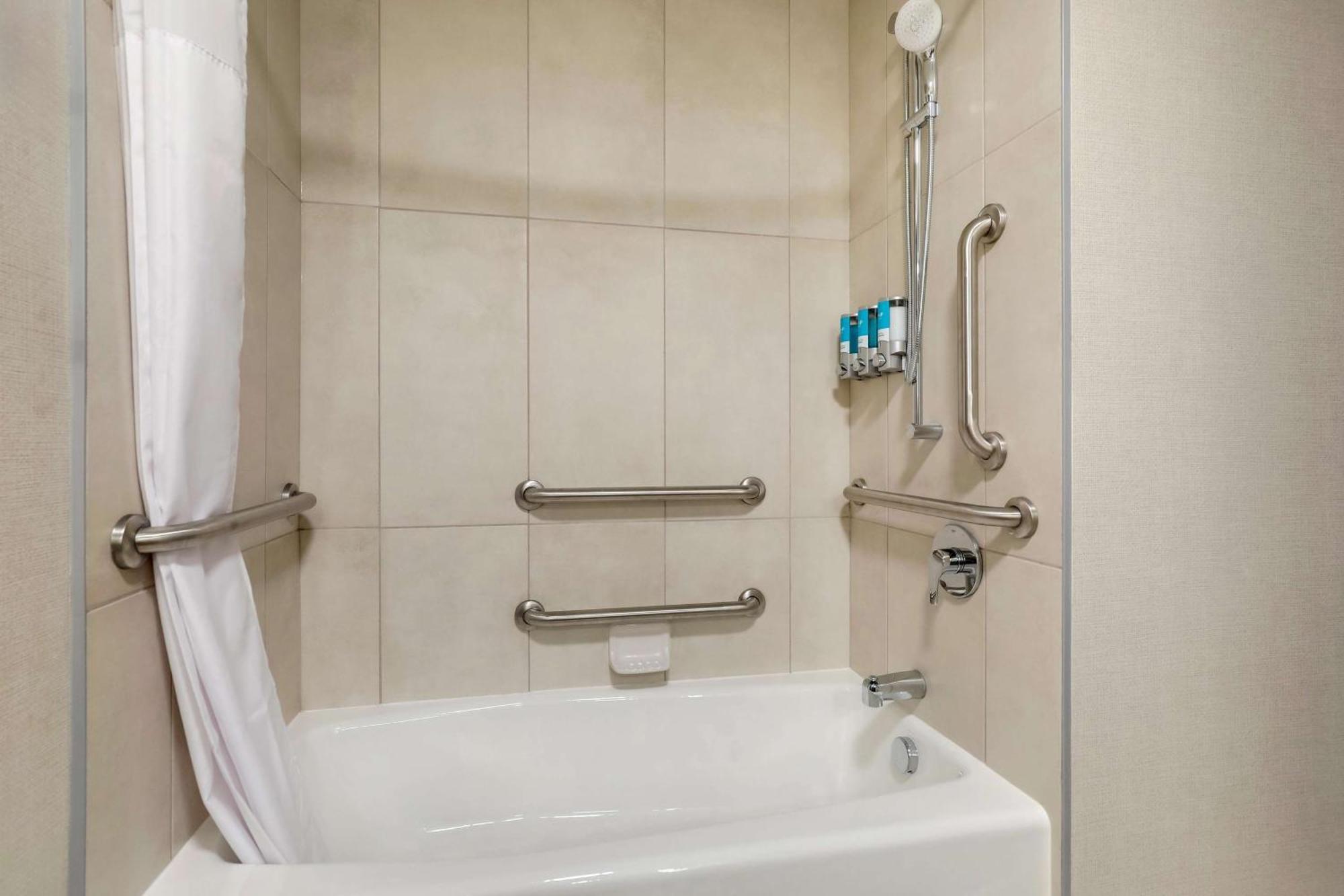 Drury Plaza Hotel Lincoln Downtown Εξωτερικό φωτογραφία